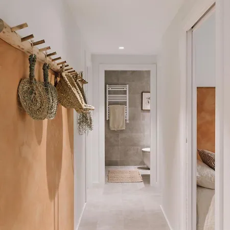 Algaba - 2 Bedrooms In Eixample Esquerra Apartman Barcelona