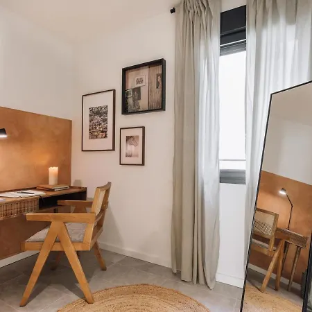 Algaba - 2 Bedrooms In Eixample Esquerra アパート バルセロナ