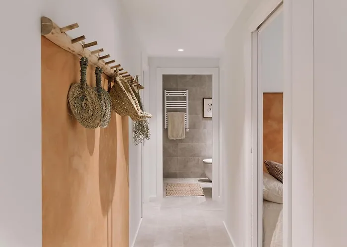 Algaba - 2 Bedrooms In Eixample Esquerra Appartamento Barcellona