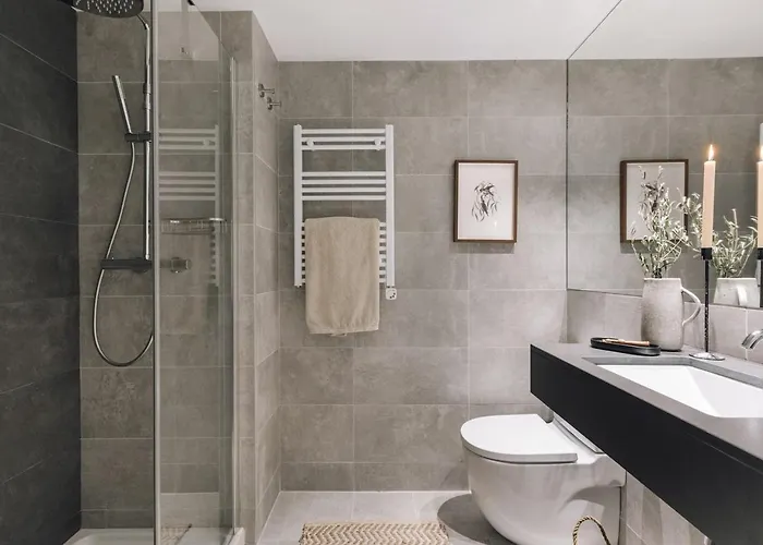 Appartamento Algaba - 2 Bedrooms In Eixample Esquerra