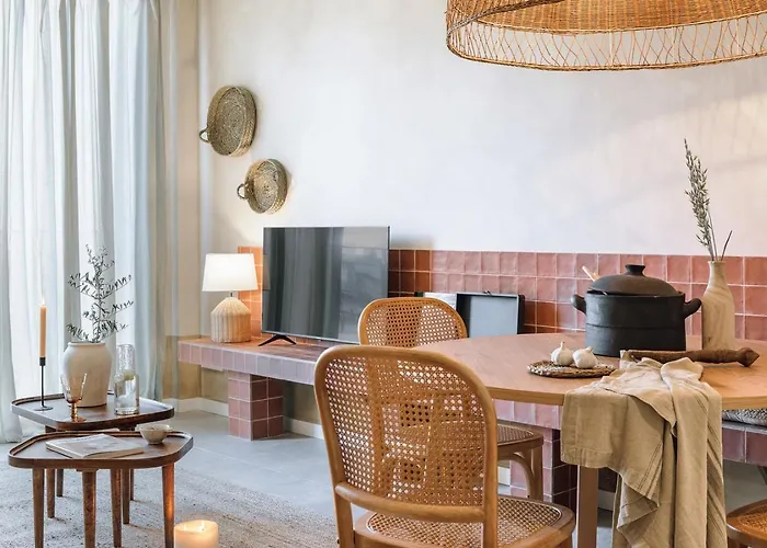 Algaba - 2 Bedrooms In Eixample Esquerra *